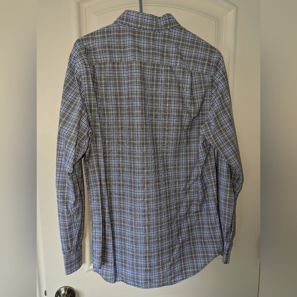 Banana Republic Slim Fit Non-Iron Plaid Button-Down Shirt - Size M - Picture 2 of 3